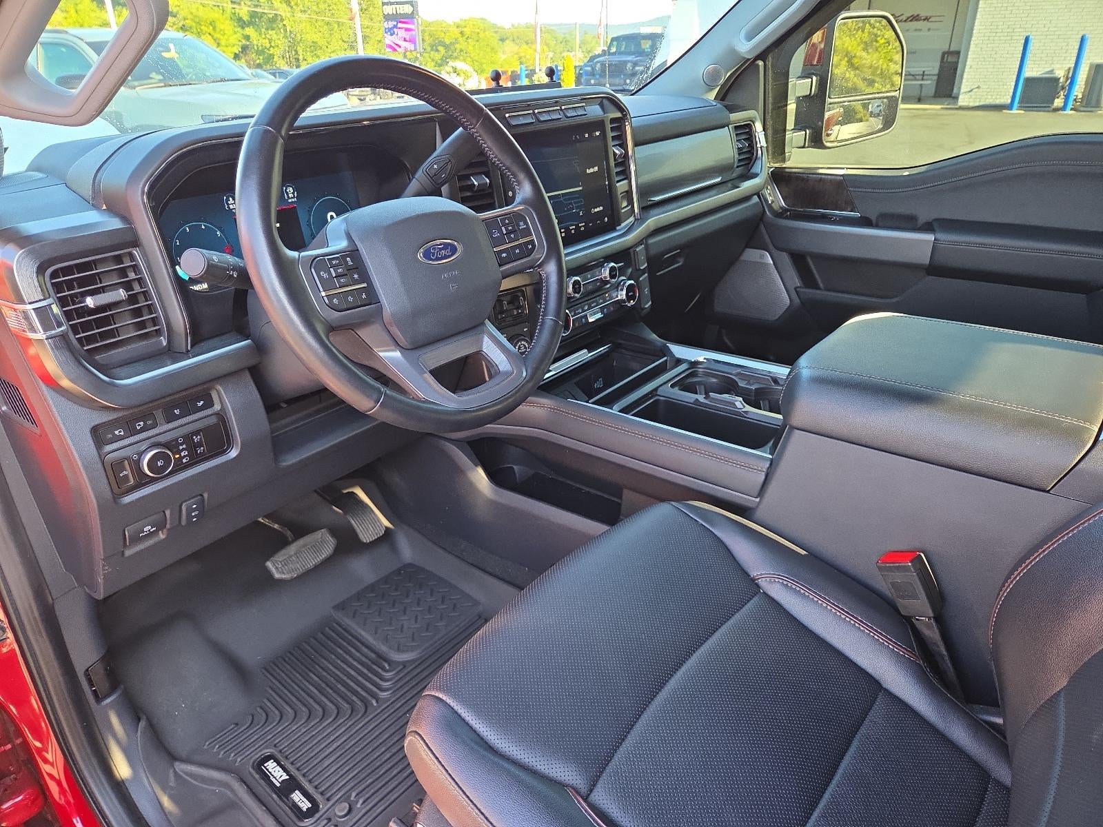 2023 Ford Super Duty F-250 SRW XLT 4WD Crew Cab 6.75' Box