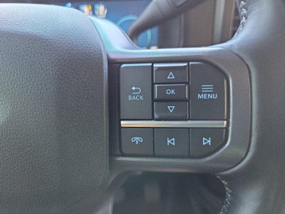 2023 Ford Super Duty F-250 SRW XLT 4WD Crew Cab 6.75' Box