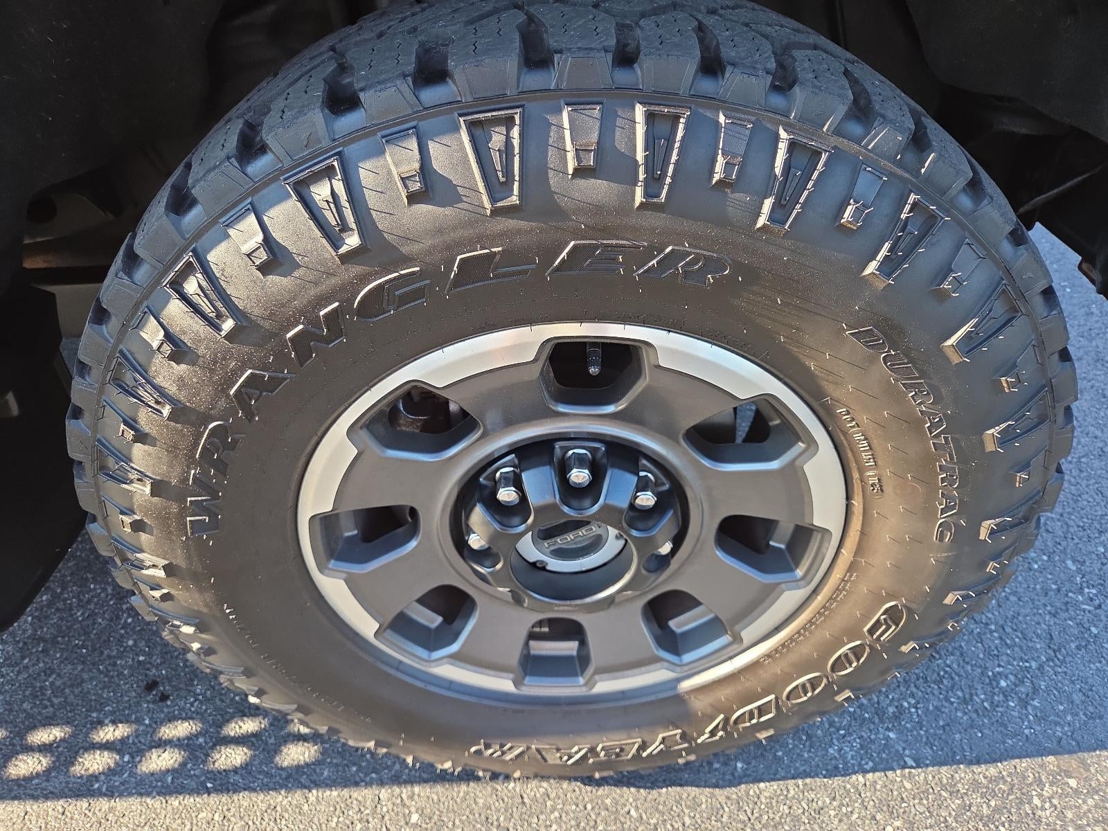 2023 Ford Super Duty F-250 SRW XLT 4WD Crew Cab 6.75' Box