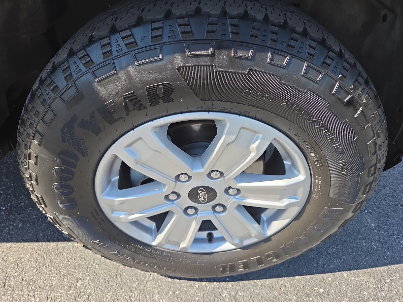 2024 Ford Ranger XL 4WD SuperCrew 5' Box