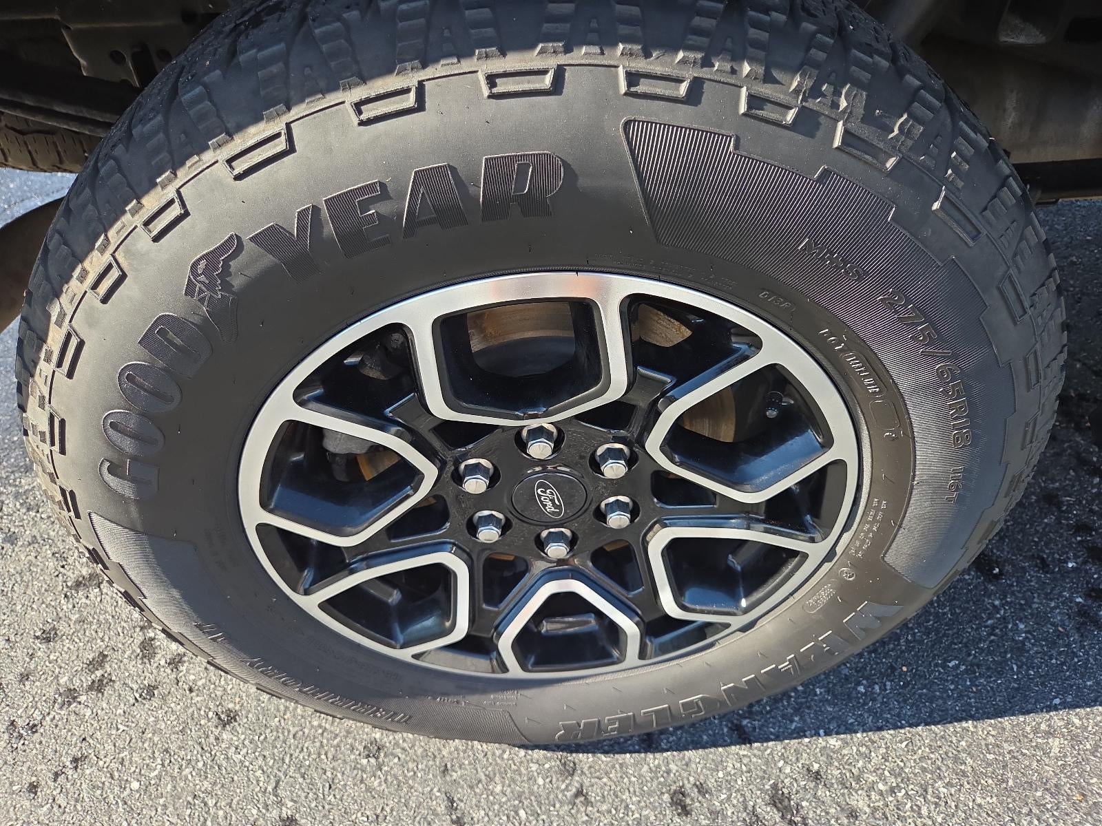 2023 Ford F-150 XLT 4WD SuperCrew 5.5' Box