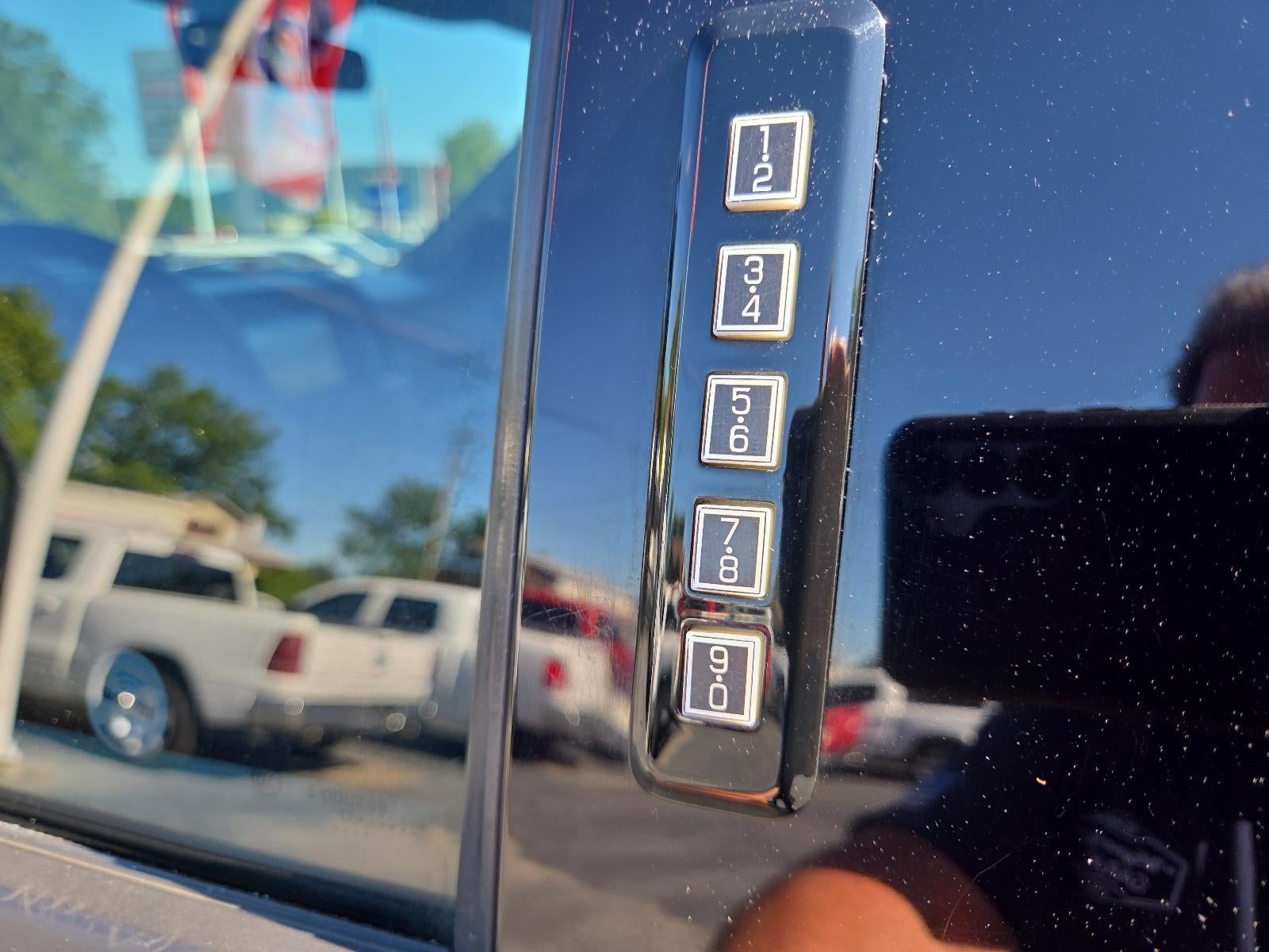 2017 Ford F-150 XLT 4WD SuperCrew 5.5' Box