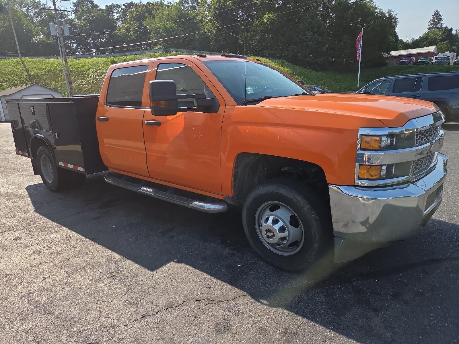2019 Chevrolet Silverado 3500 HD CC 4WD Crew Cab 171.5" WB, 59.06" CA WT