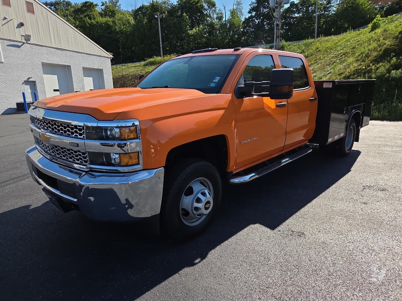2019 Chevrolet Silverado 3500 HD CC 4WD Crew Cab 171.5" WB, 59.06" CA WT