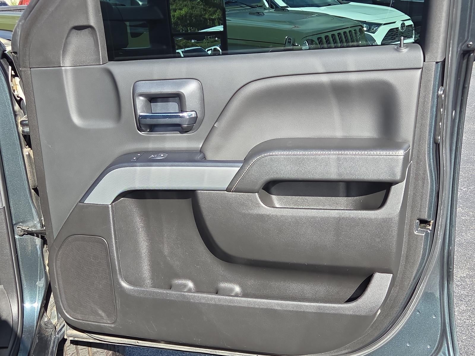 2019 Chevrolet Silverado 2500 HD Crew Cab Standard Box 4-Wheel Drive LT