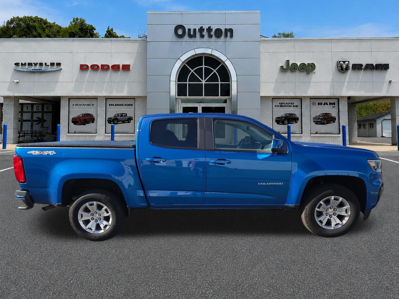 2022 Chevrolet Colorado Crew Cab Short Box 4-Wheel Drive LT