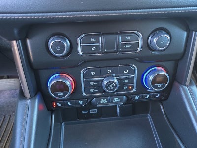2024 Chevrolet Suburban 4WD High Country