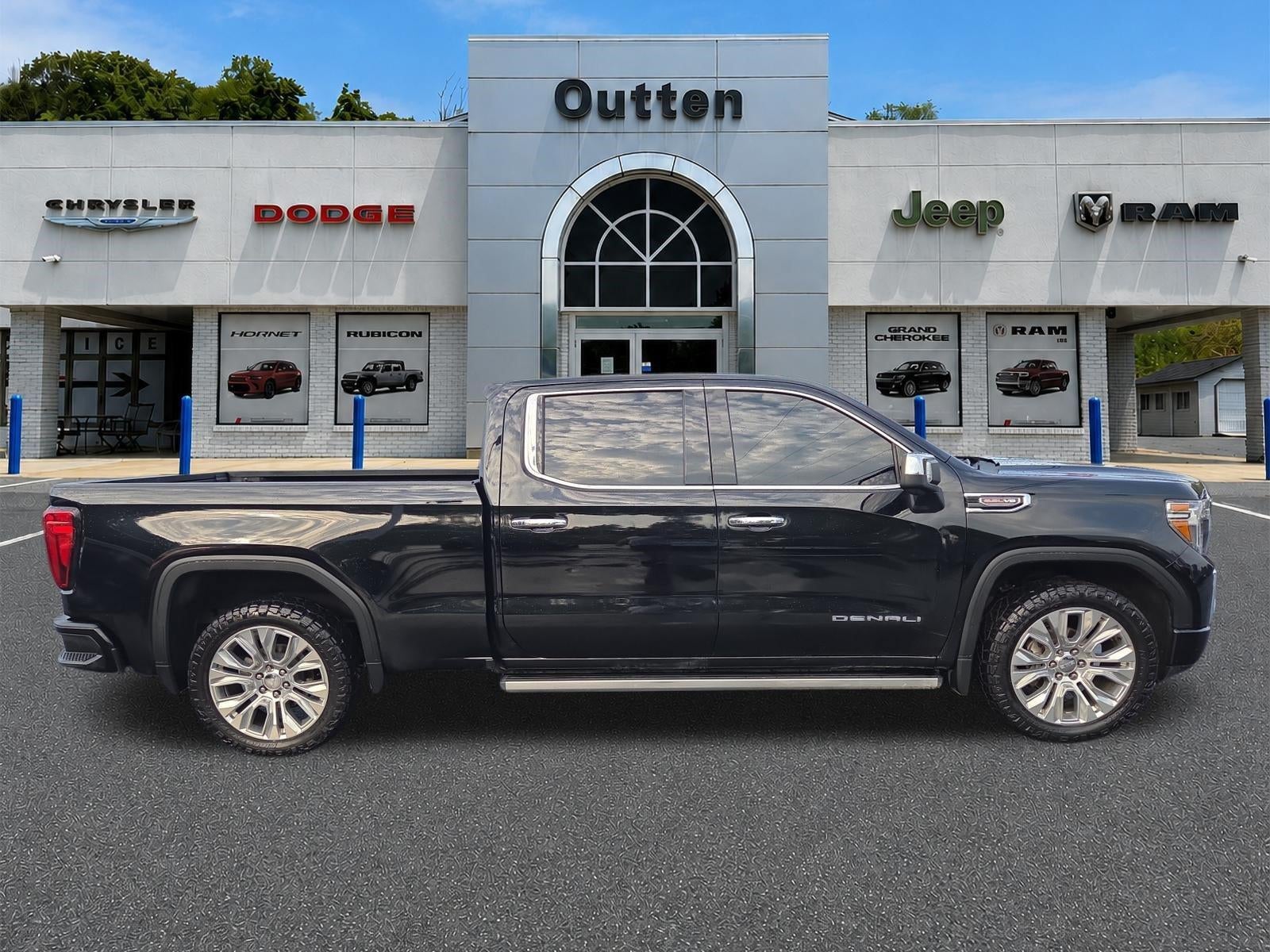 2020 GMC Sierra 1500 Crew Cab Standard Box 4-Wheel Drive Denali