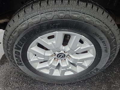 2022 Nissan Frontier Crew Cab 4x4 SV Auto