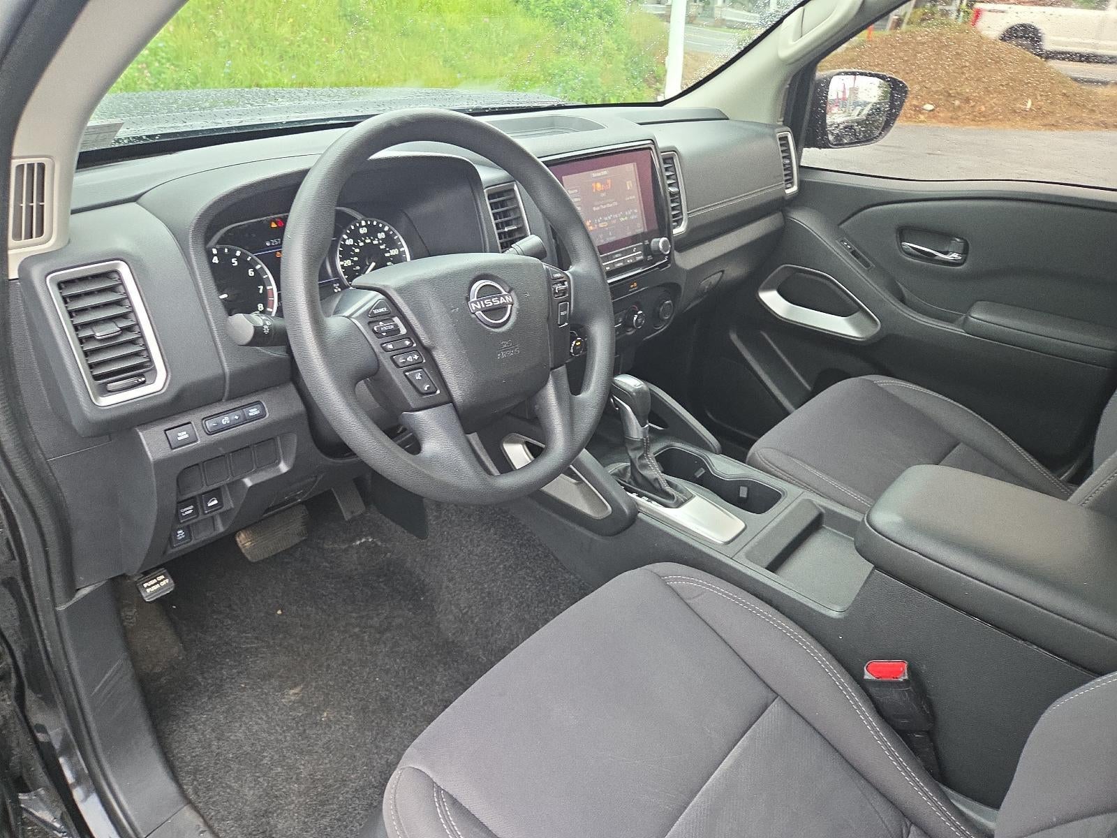 2022 Nissan Frontier Crew Cab 4x4 SV Auto