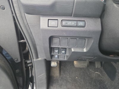 2022 Nissan Frontier Crew Cab 4x4 SV Auto