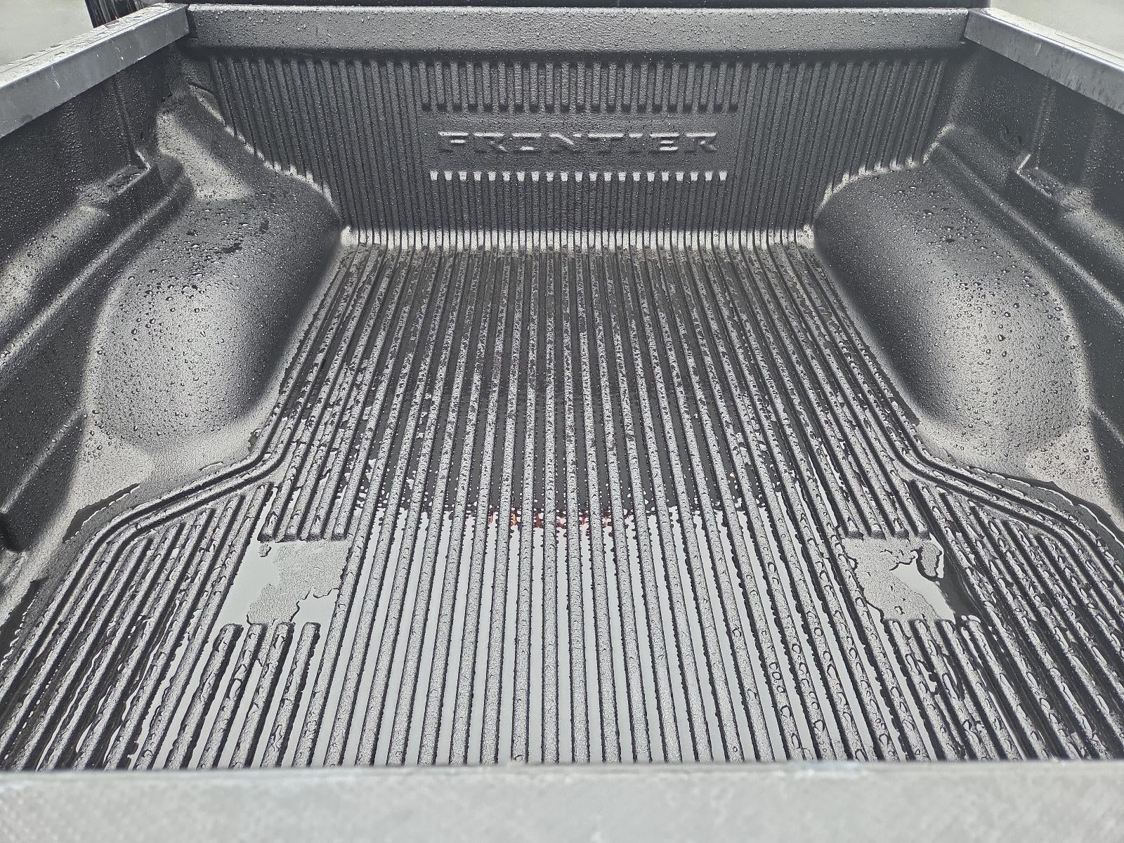 2022 Nissan Frontier Crew Cab 4x4 SV Auto