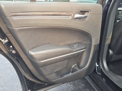 2022 Chrysler 300 Touring L AWD