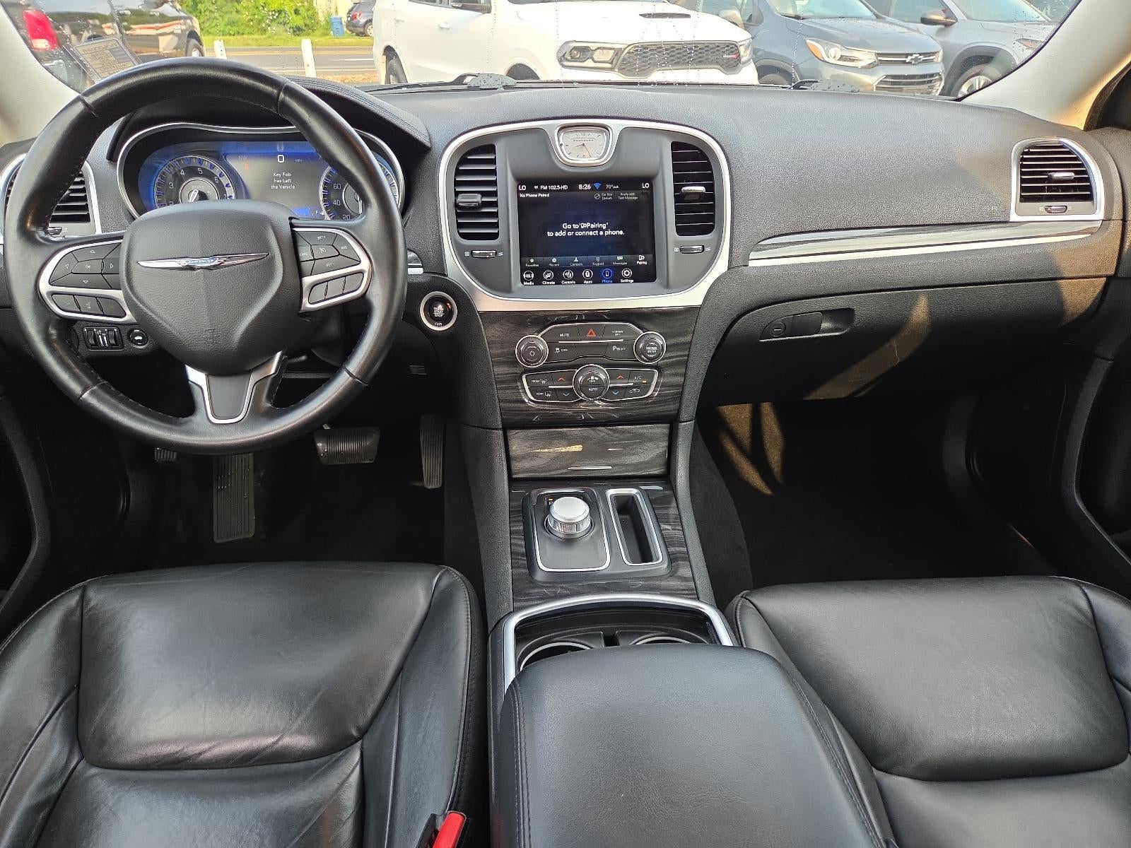 2022 Chrysler 300 Touring L AWD