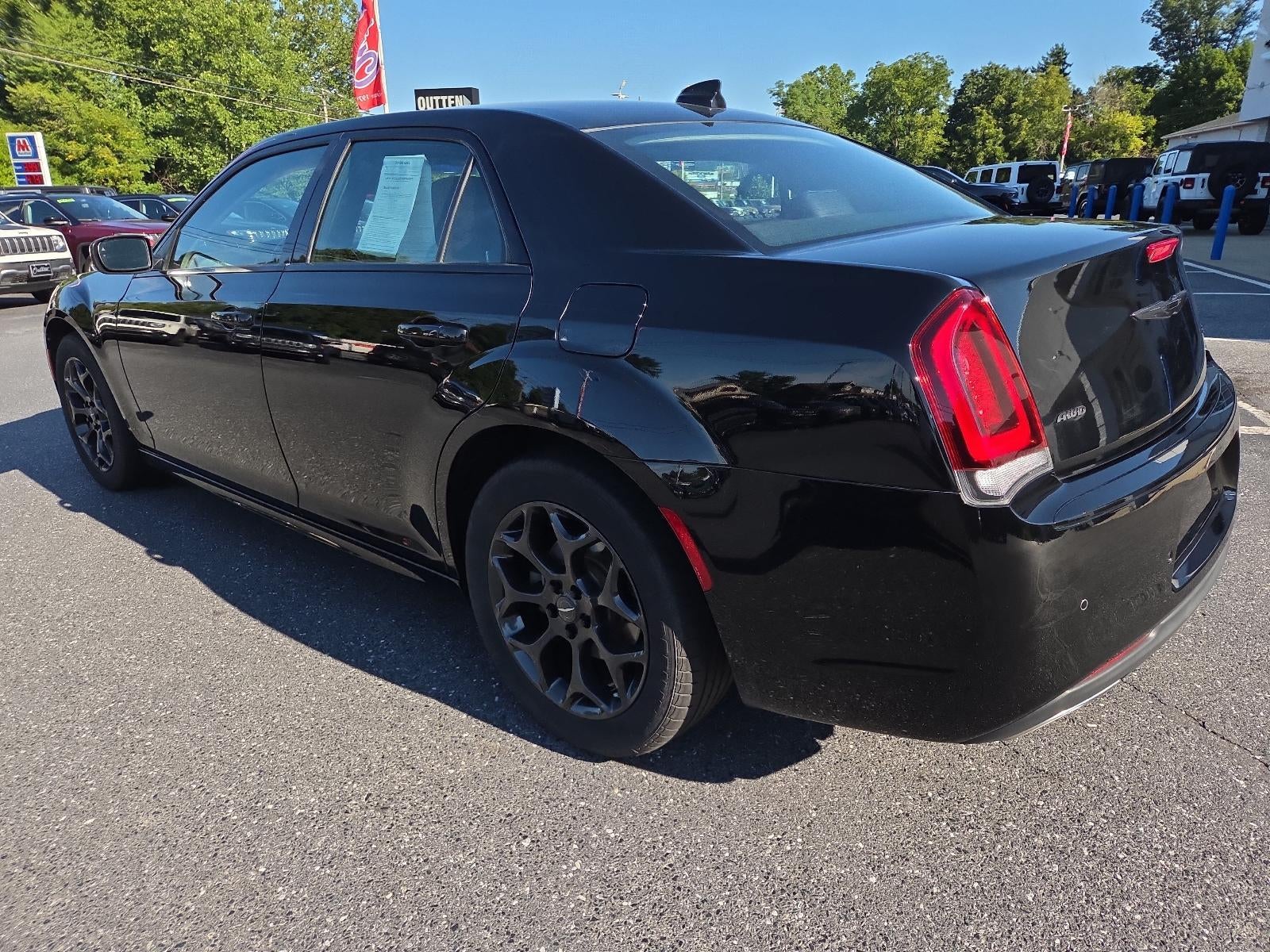 2022 Chrysler 300 Touring L AWD