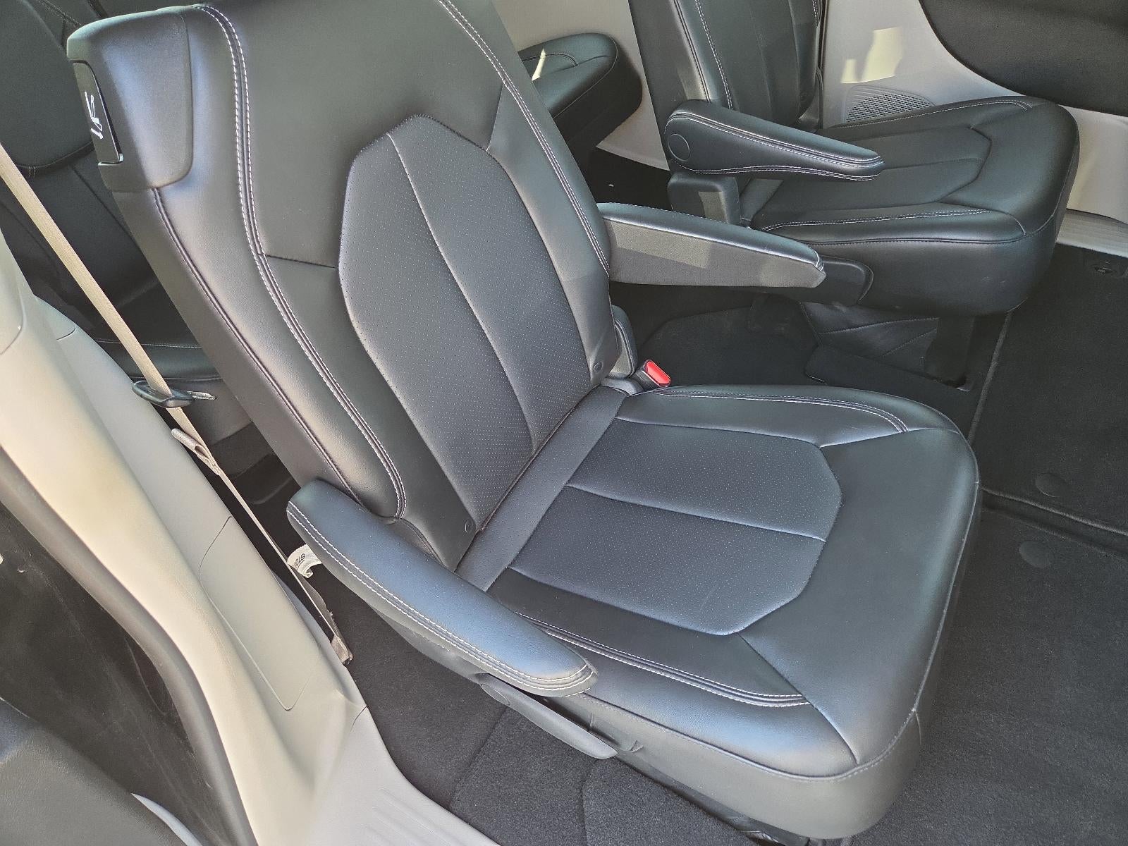 2023 Chrysler Pacifica Touring L FWD