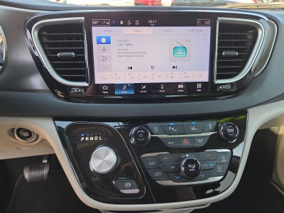 2023 Chrysler Pacifica Touring L FWD