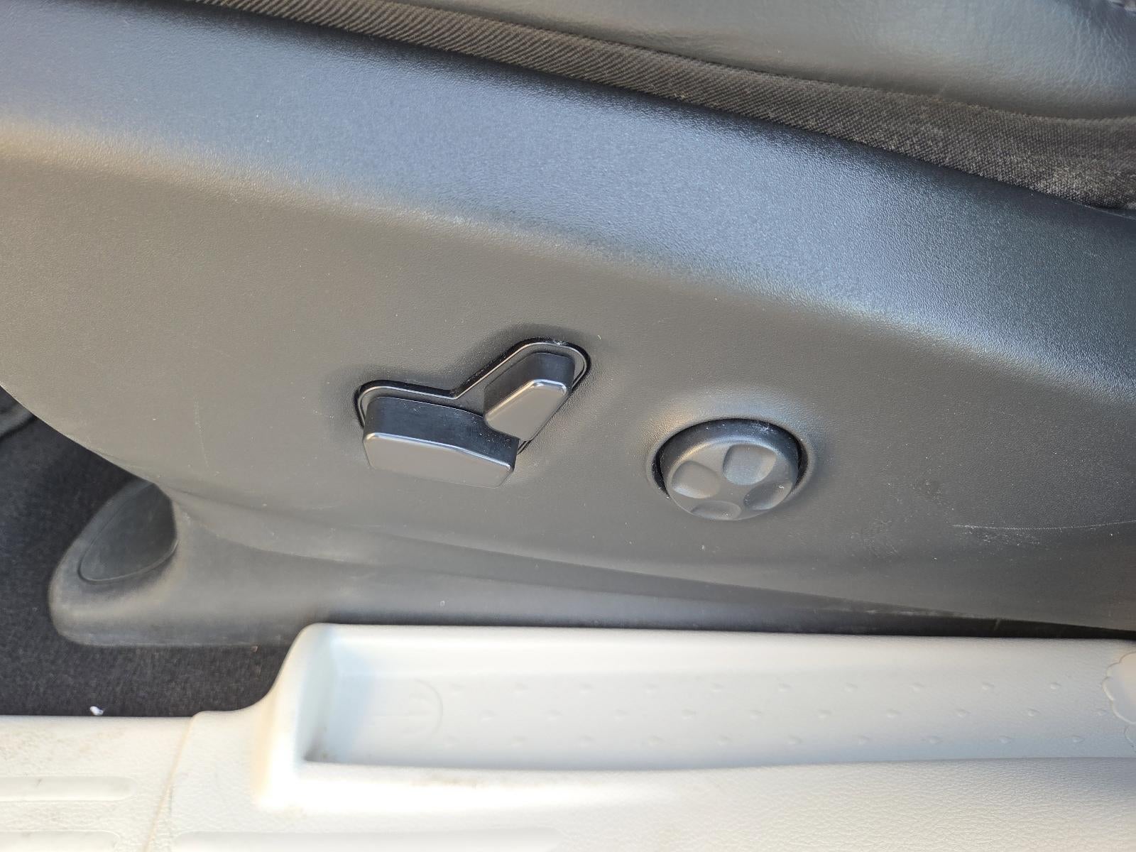 2023 Chrysler Pacifica Touring L FWD