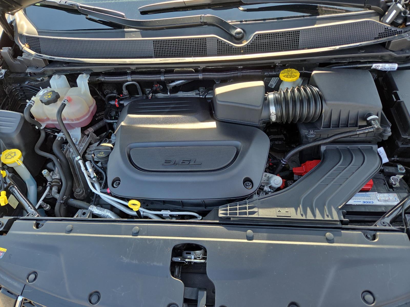 2023 Chrysler Pacifica Touring L FWD