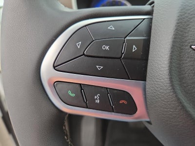 2022 Chrysler Voyager LX FWD