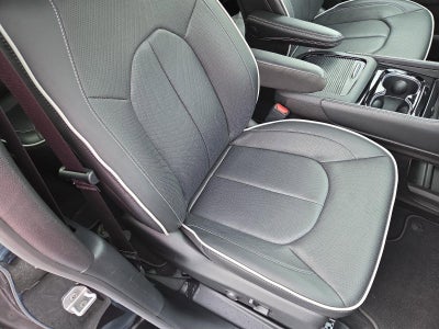 2026 Chrysler Pacifica Limited FWD