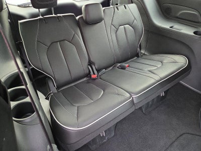 2026 Chrysler Pacifica Limited FWD
