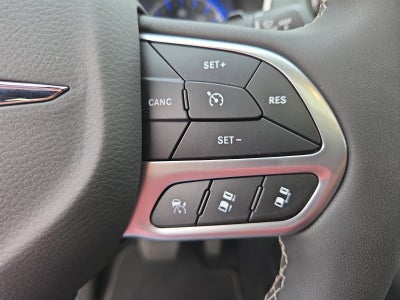 2026 Chrysler Pacifica Limited FWD