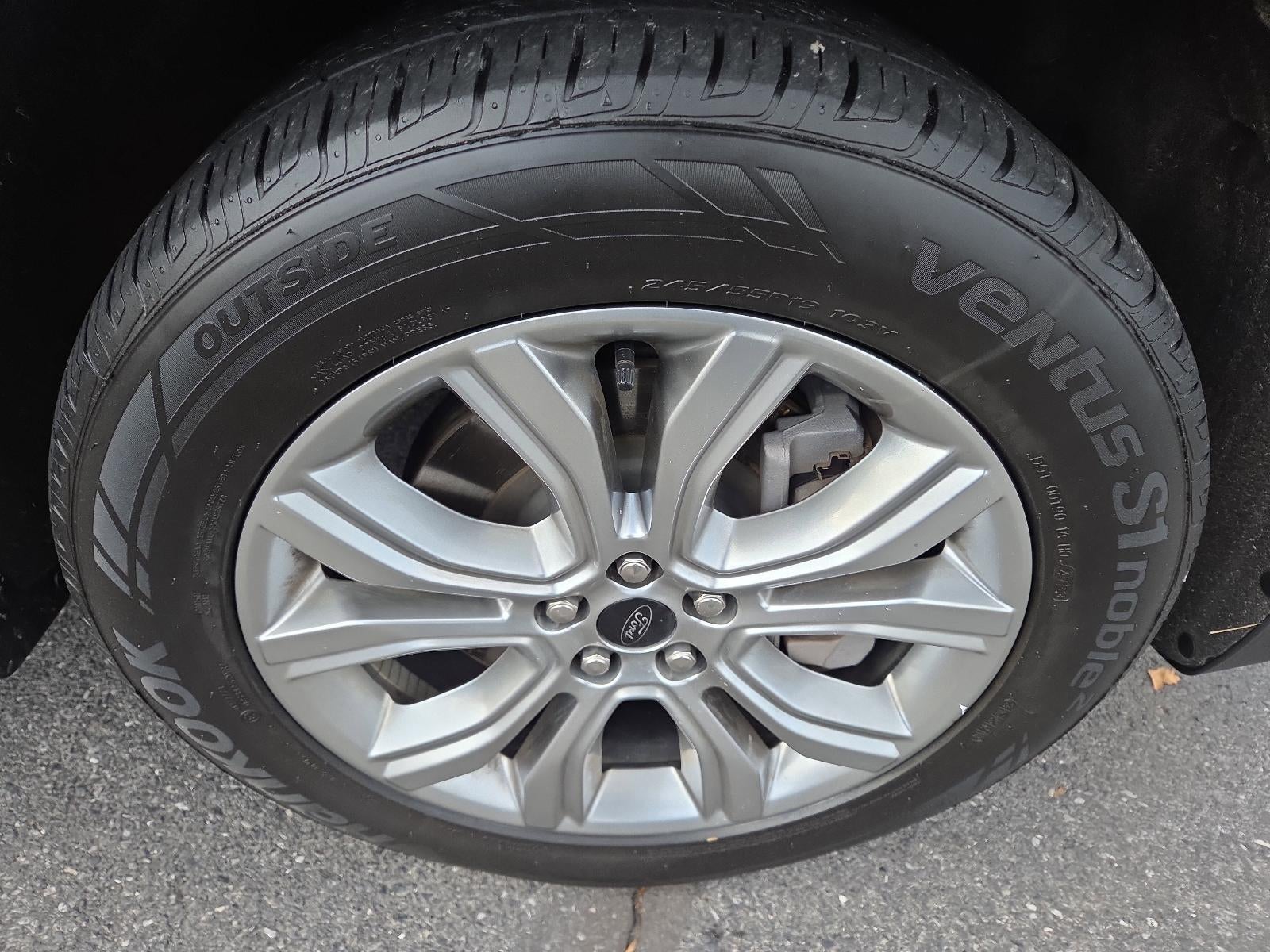 2024 Ford Edge Titanium AWD