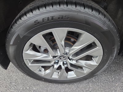 2019 Toyota RAV4 LE AWD (Natl)