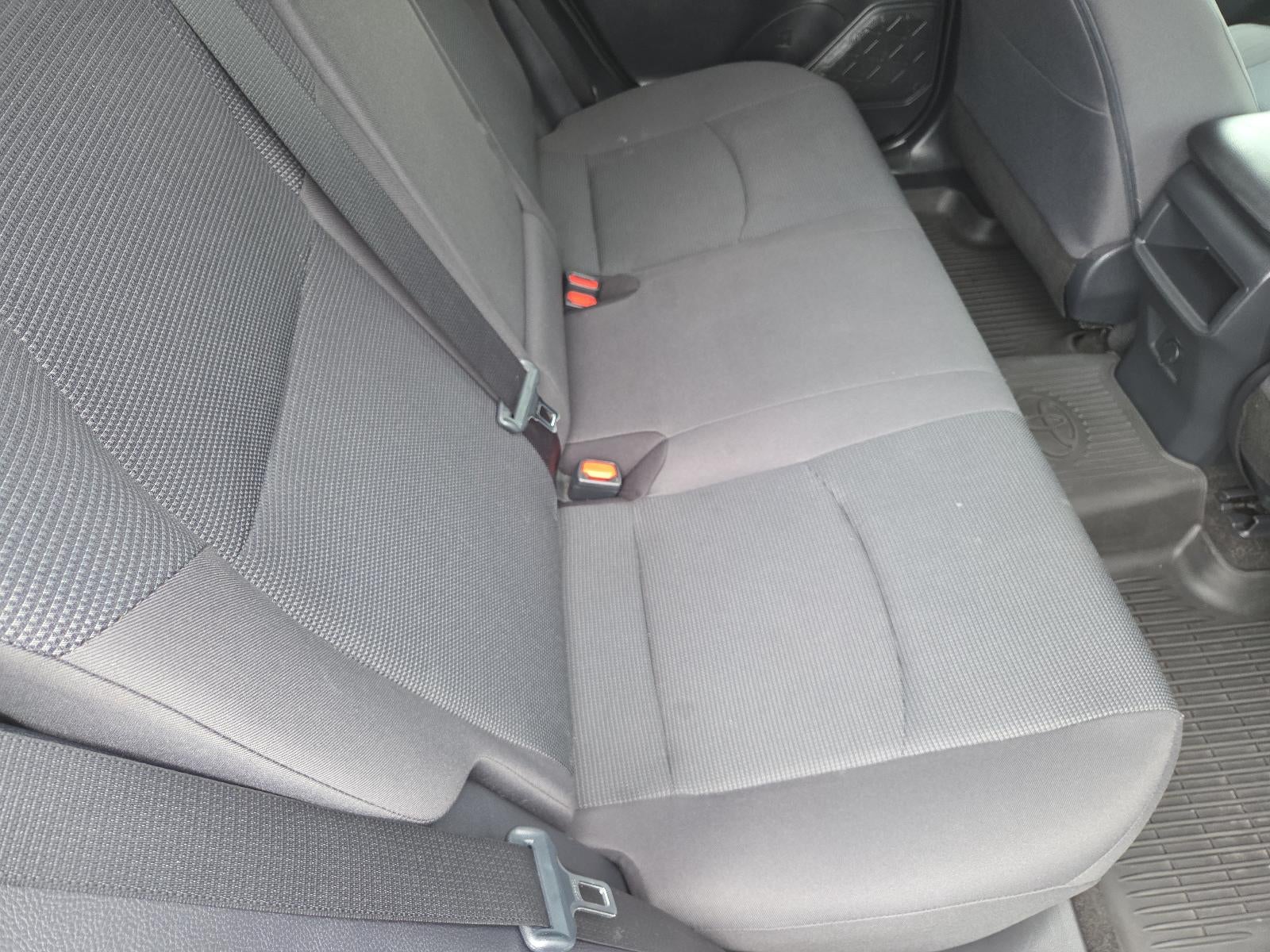 2019 Toyota RAV4 LE AWD (Natl)