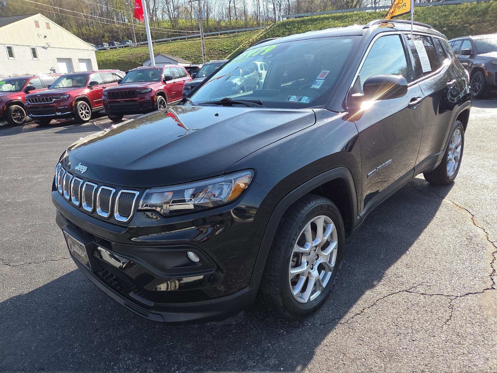2022 Jeep Compass Latitude Lux
