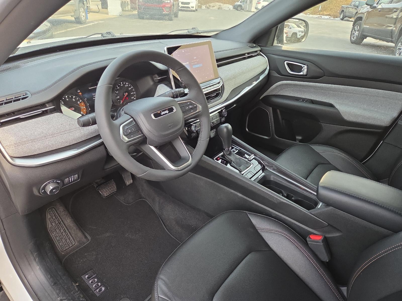 2024 Jeep Compass Latitude Lux 4x4