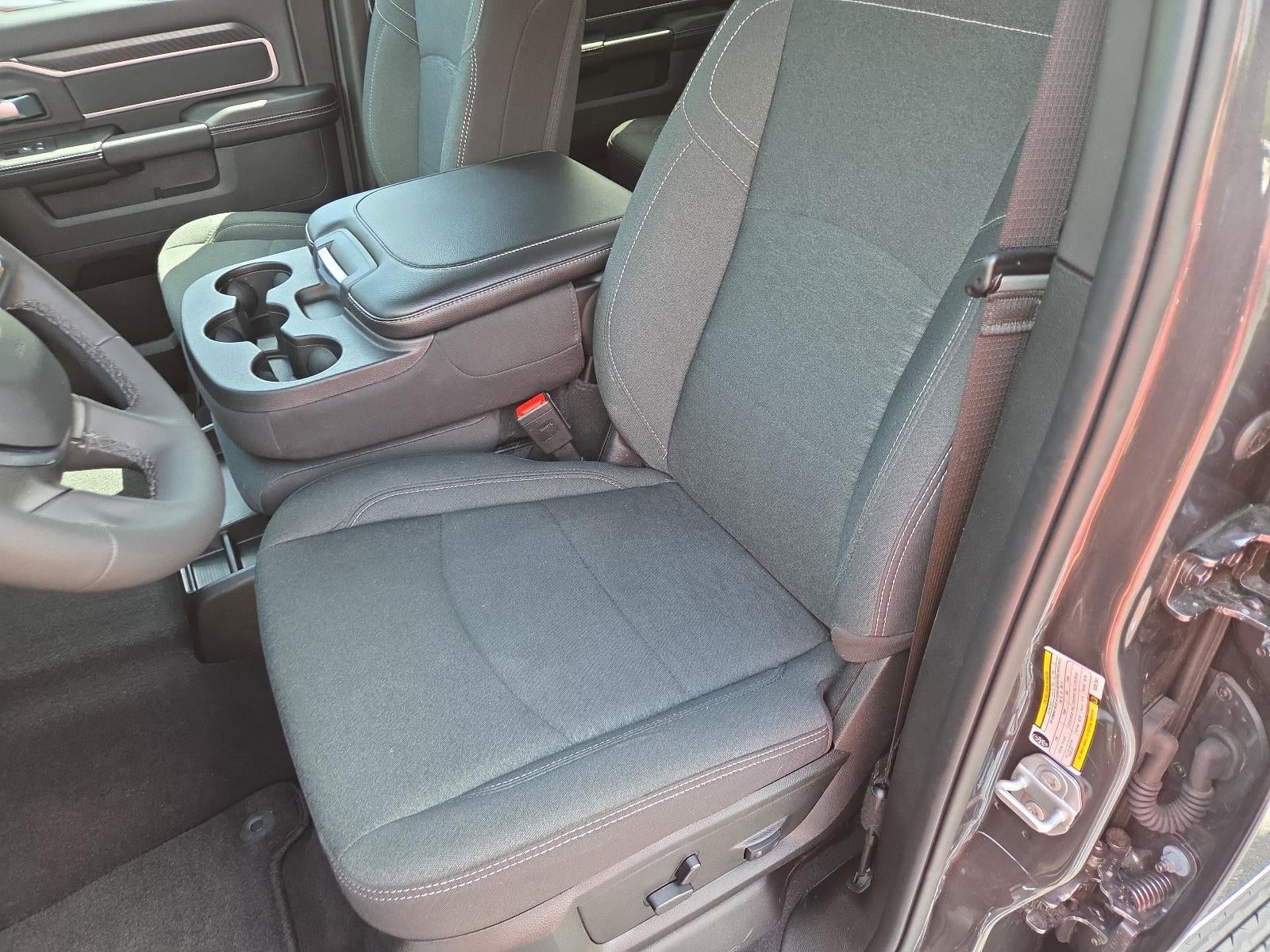 2025 RAM 2500 Big Horn 4x4 Crew Cab 6'4" Box