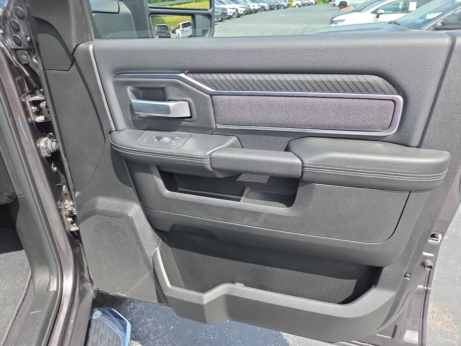2025 RAM 2500 Big Horn 4x4 Crew Cab 6'4" Box