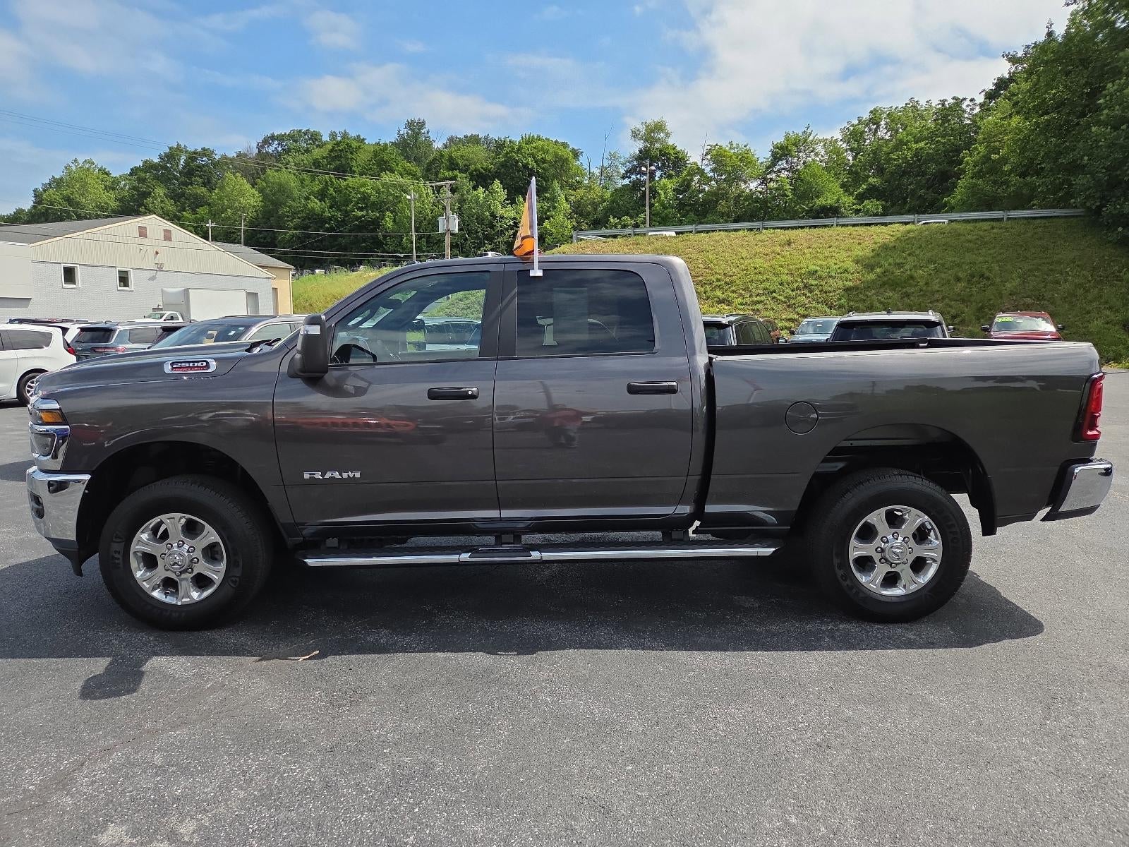 2025 RAM 2500 Big Horn 4x4 Crew Cab 6'4" Box