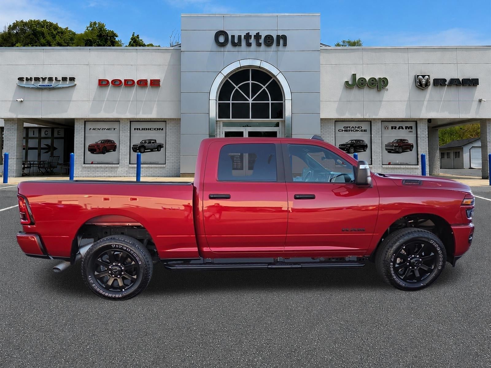 2026 RAM 2500 Big Horn 4x4 Crew Cab 6'4" Box