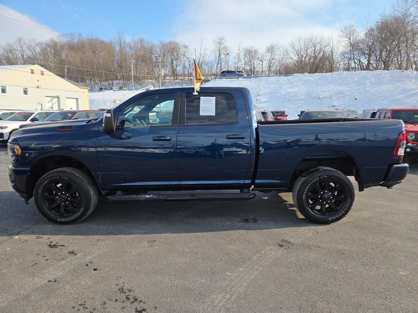 2024 RAM 2500 Big Horn 4x4 Crew Cab 6'4" Box