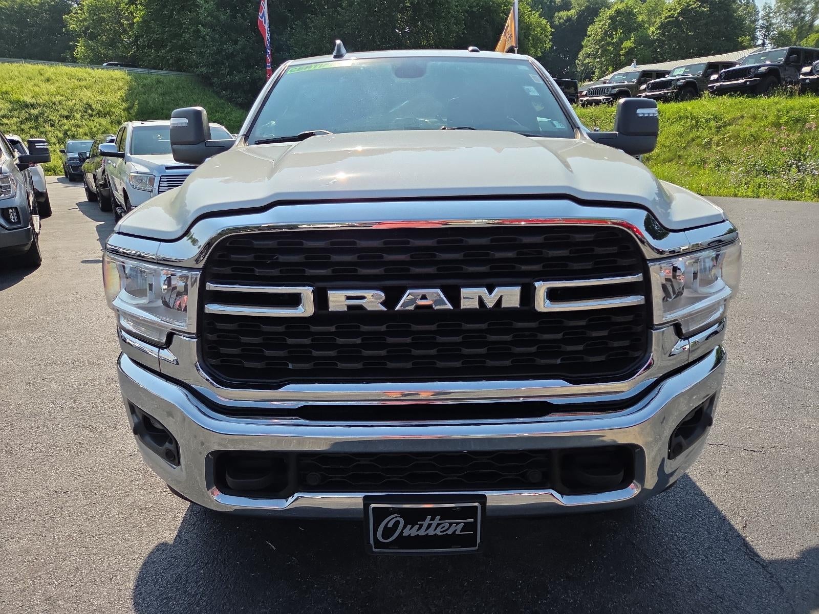 2024 RAM 2500 Big Horn 4x4 Crew Cab 6'4" Box