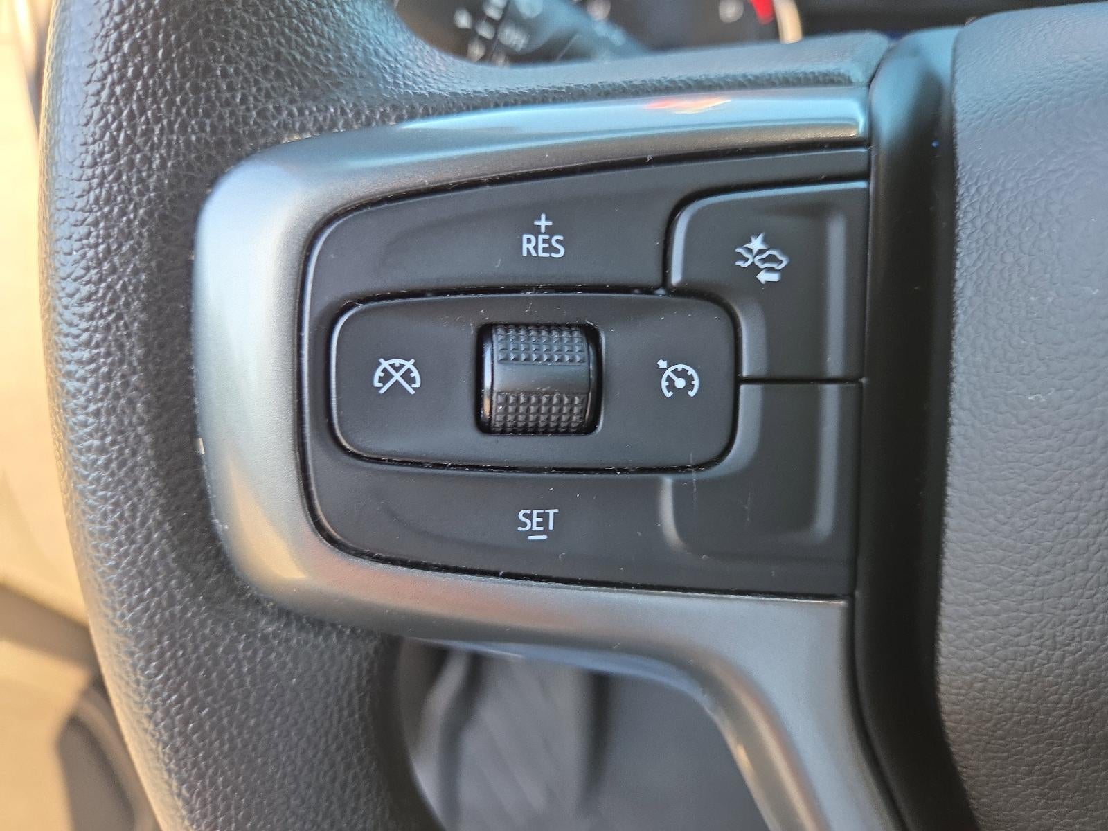 2021 Chevrolet Silverado 1500 Crew Cab Short Box 4-Wheel Drive Custom Trail Boss