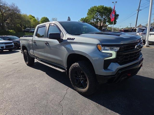 2023 Chevrolet Silverado 1500 Crew Cab Standard Box 4-Wheel Drive LT Trail Boss