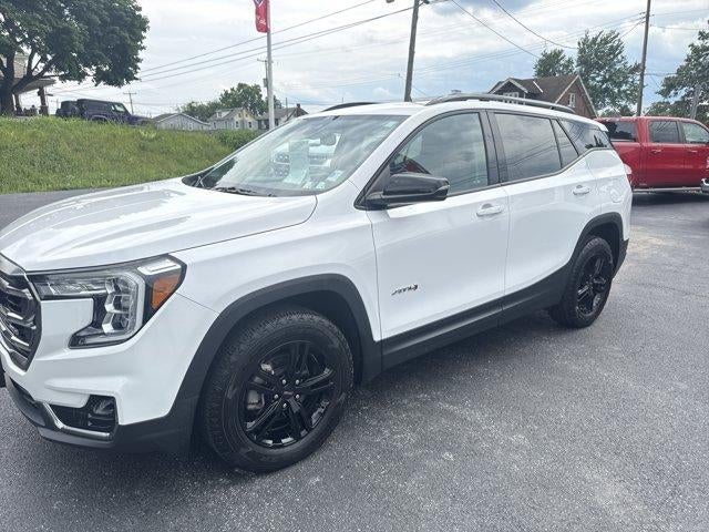 2023 GMC Terrain AWD 4dr AT4