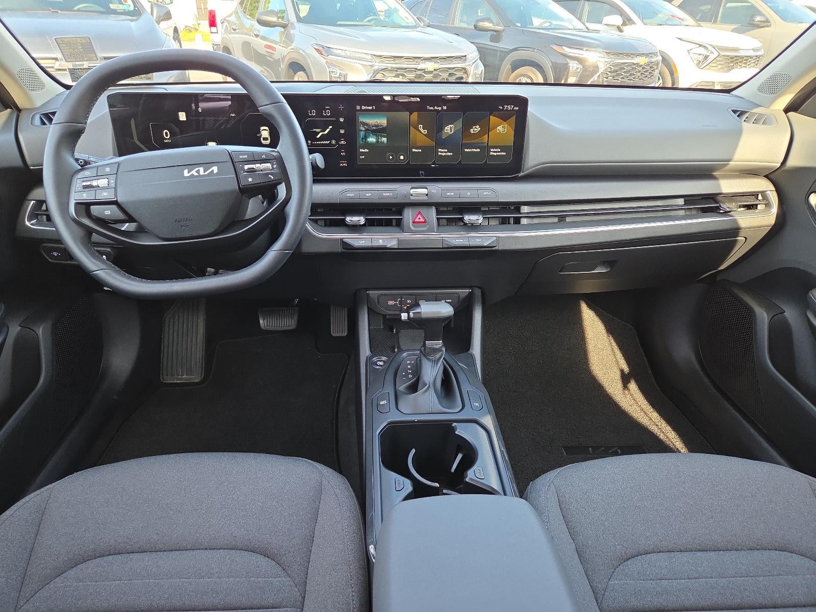 2025 Kia K4 EX FWD