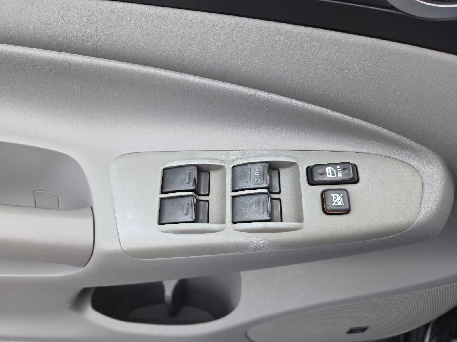 2011 Toyota Tacoma 4WD Double Cab Long Bed V6 Automatic (Natl)