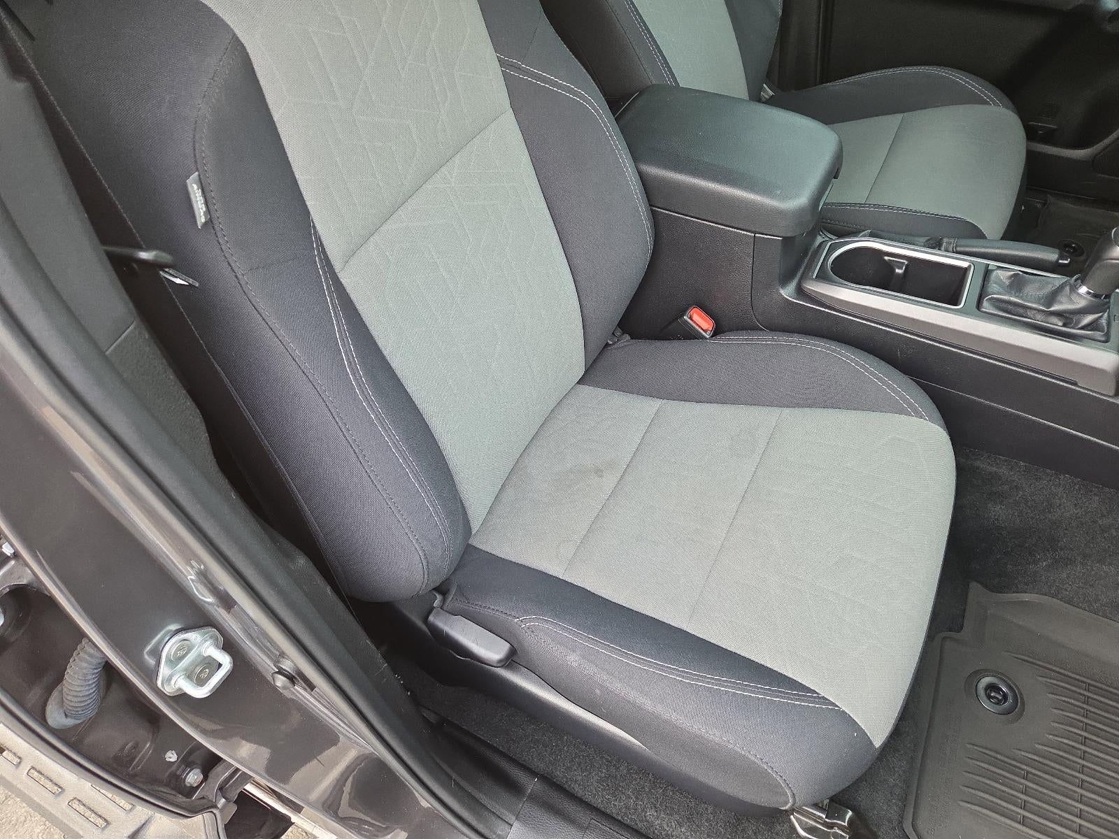 2021 Toyota Tacoma 4WD 4WD TRD Sport Double Cab 5' Bed V6 AT (Natl)