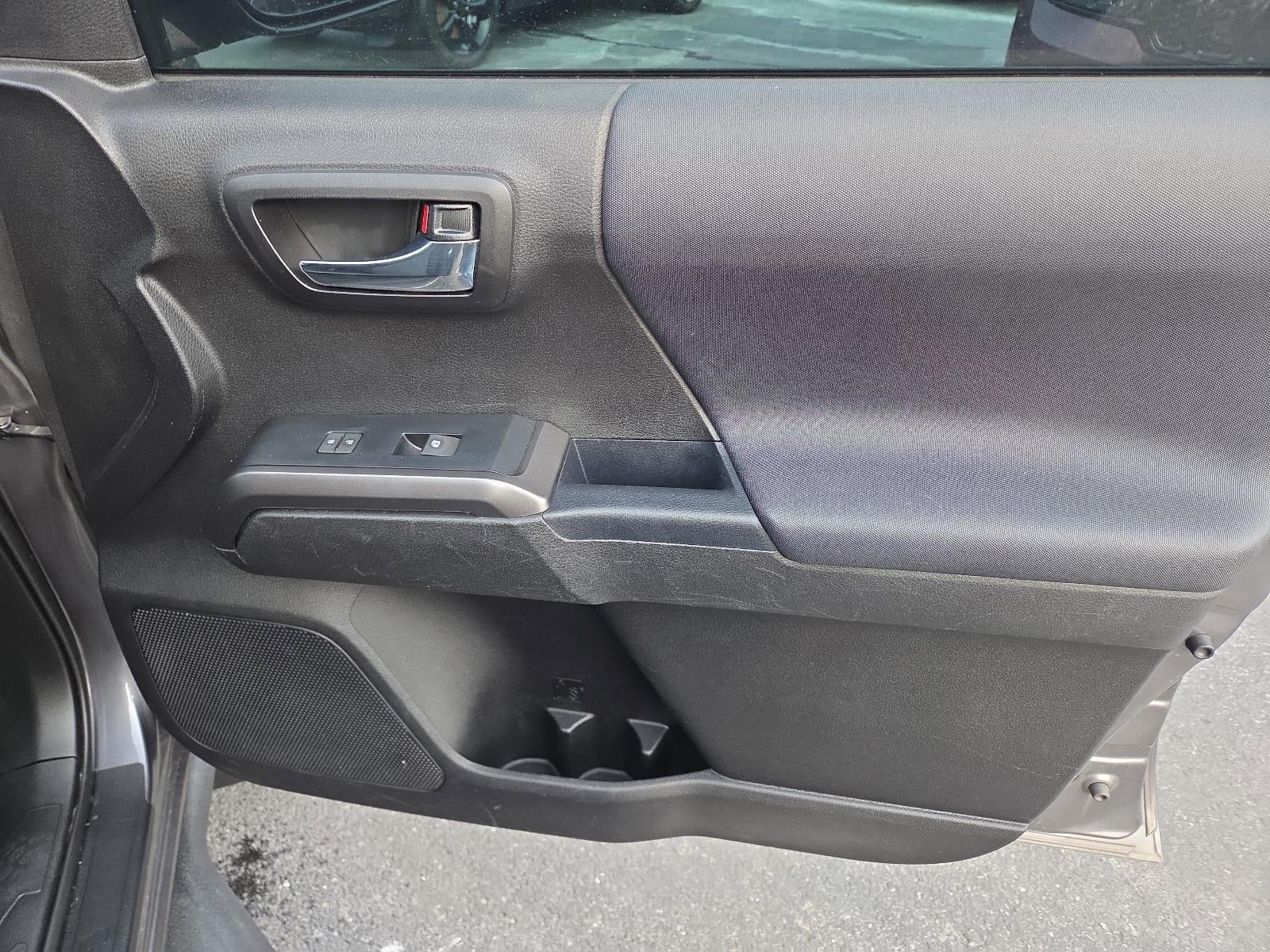 2021 Toyota Tacoma 4WD 4WD TRD Sport Double Cab 5' Bed V6 AT (Natl)