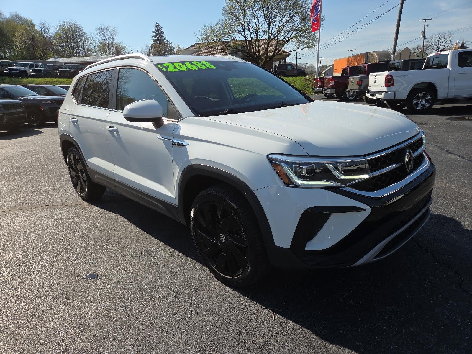 2023 Volkswagen Taos SEL 4MOTION