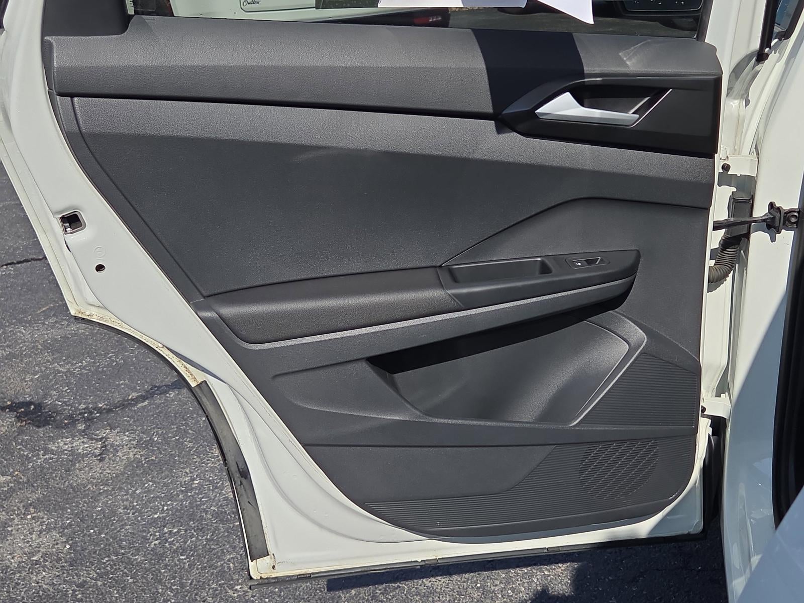 2023 Volkswagen Taos SEL 4MOTION