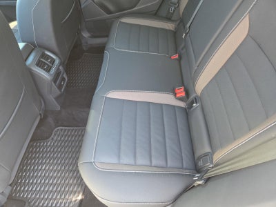 2023 Volkswagen Taos SEL 4MOTION