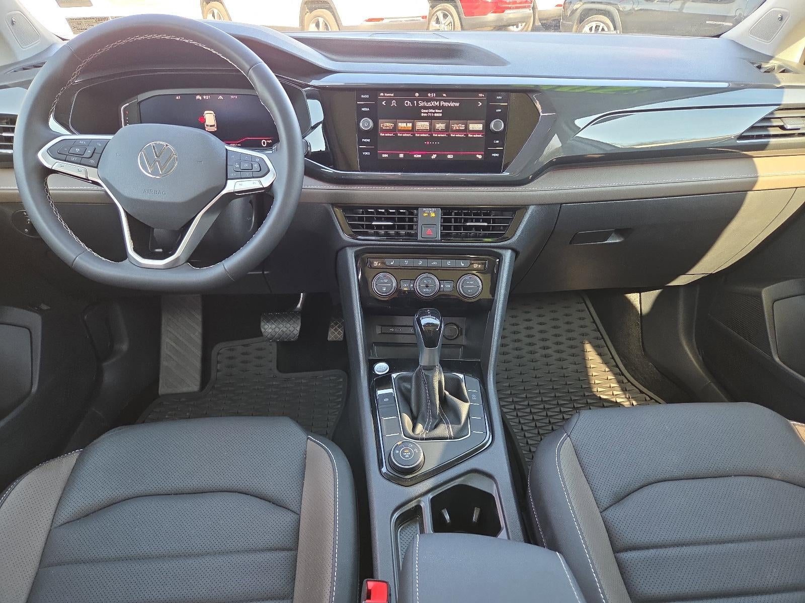 2023 Volkswagen Taos SEL 4MOTION