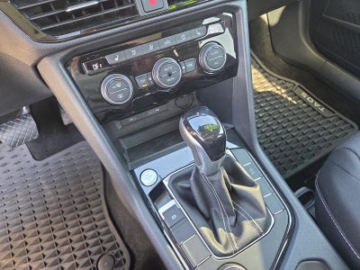 2023 Volkswagen Taos SEL 4MOTION